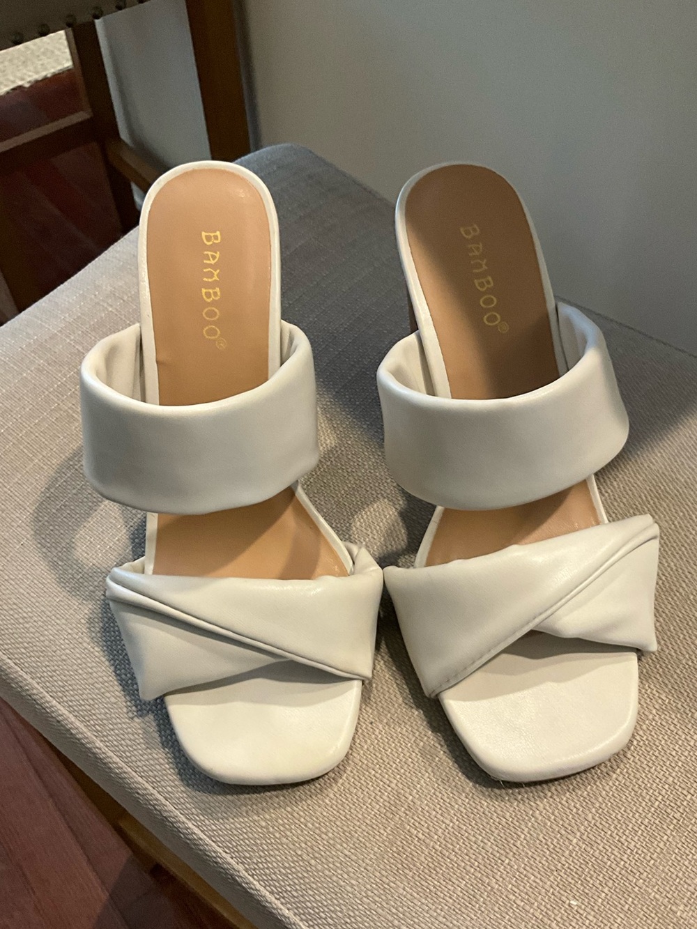 Bamboo Women's Padded Strap Slide Sandals Size 7